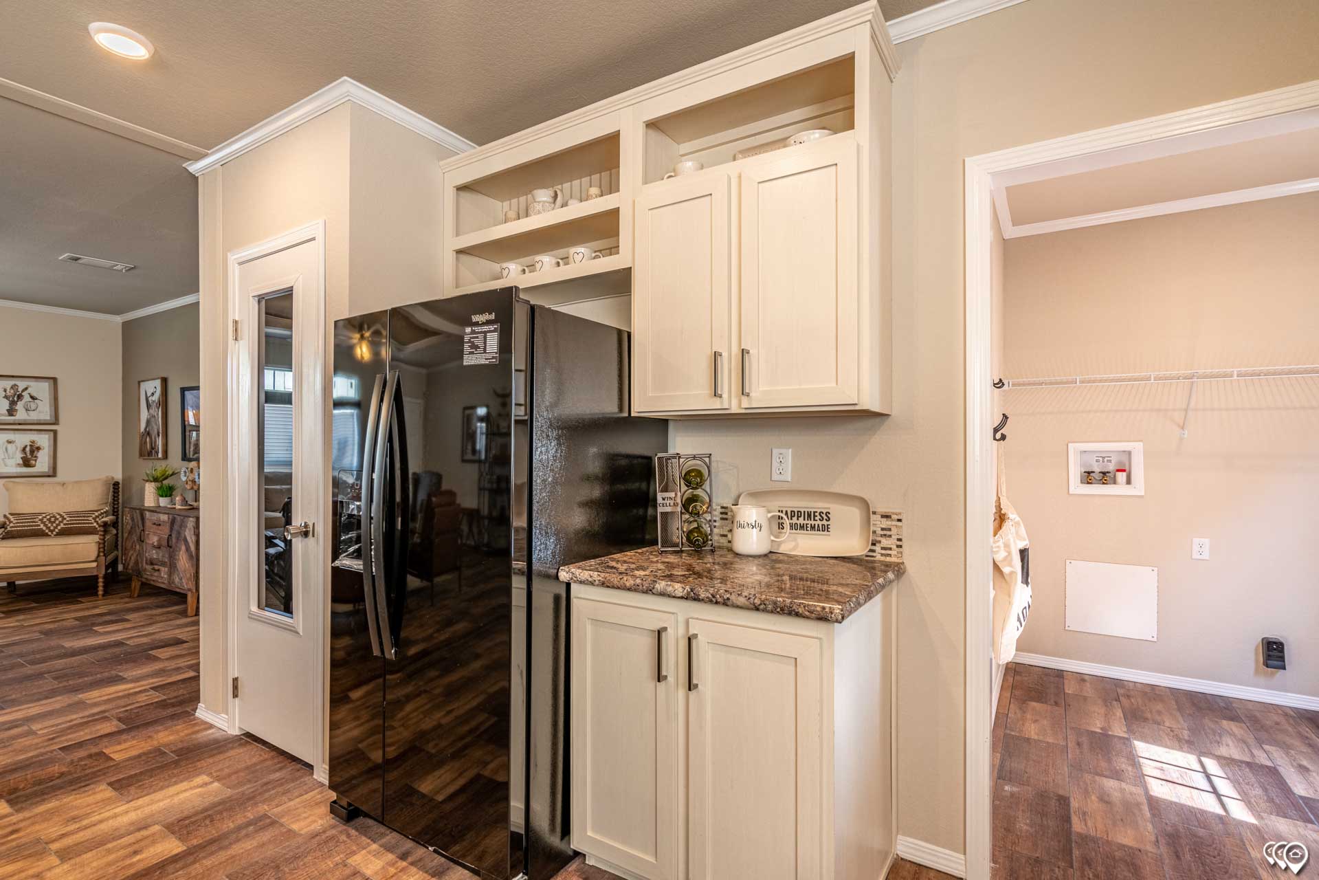 Fiesta / The Somerset 320FT32604A by Solitaire Homes of Albuquerque